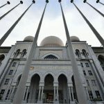 Ucapan Ketua Hakim Negara: Isyarat Reformasi Atau Tanda Protes?