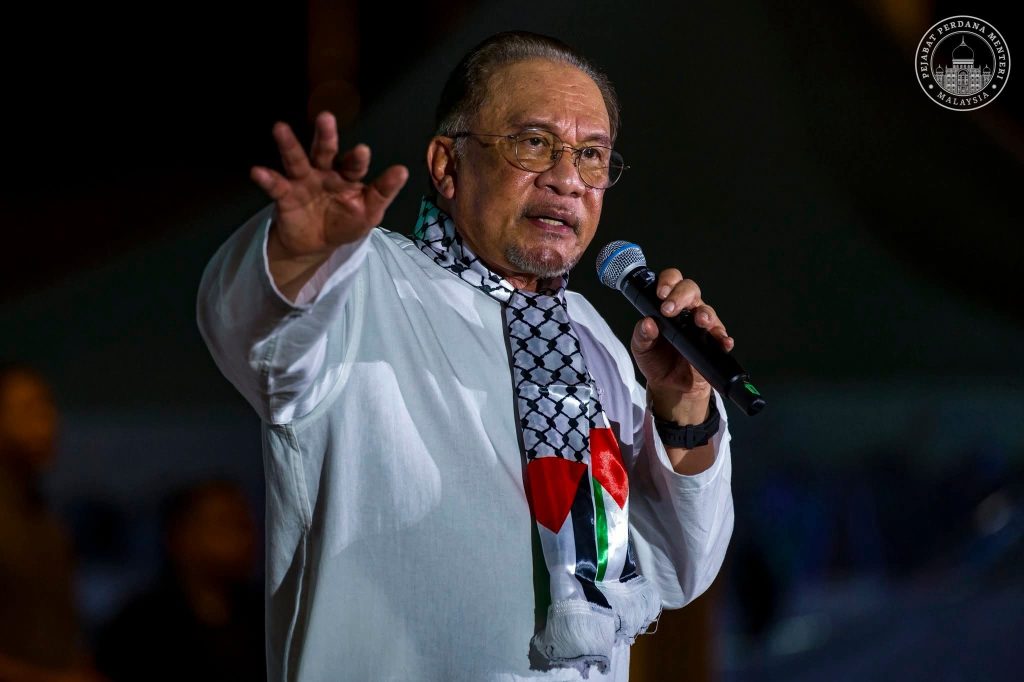 Anwar umum RM100 juta lagi untuk Gaza