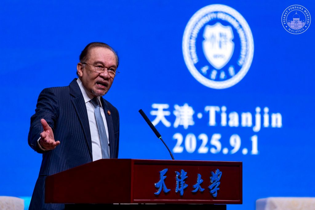 Bina semula kepercayaan multilateralisme – Anwar