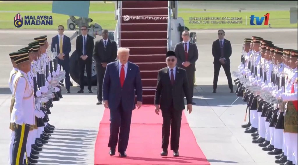 Trump tiba di Malaysia, sertai Sidang Kemuncak ASEAN