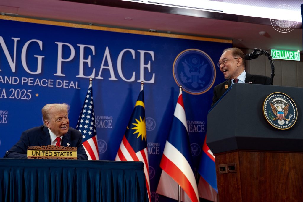 Trump akui Anwar tokoh hebat