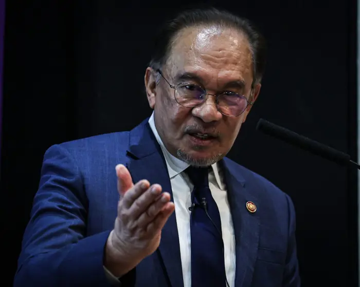 Anwar sambut baik keputusan Thai- Kemboja tamatkan perperangan