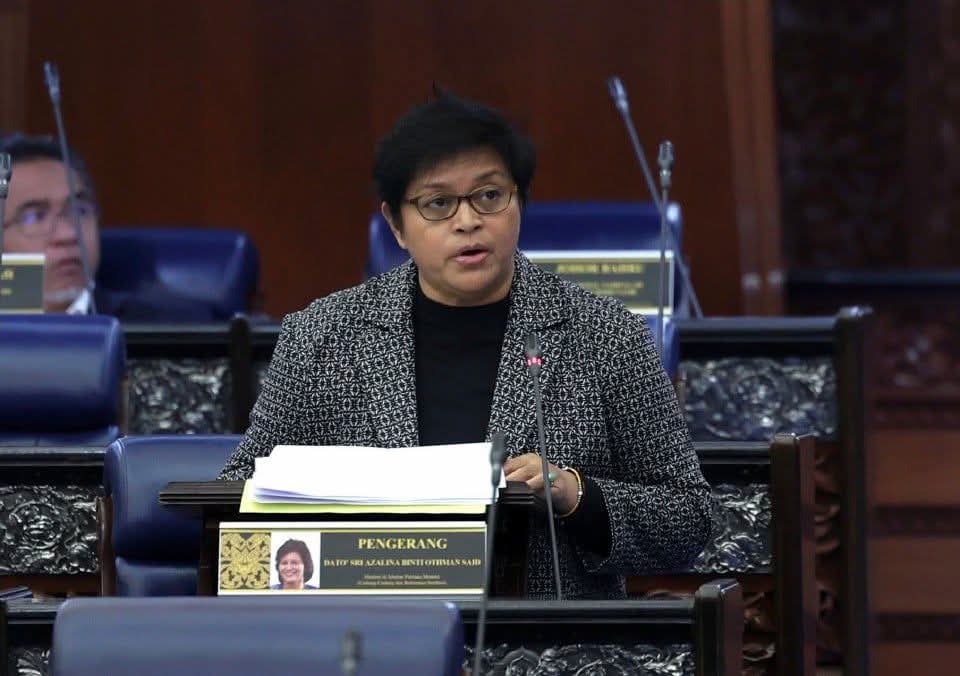 Kabinet setuju cadangan had tempoh PM 10 tahun