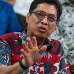 Azam Baki failkan saman terhadap Bloomberg