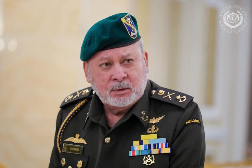 Agong gering batal berangkat ke majlis rasmi dijadualkan