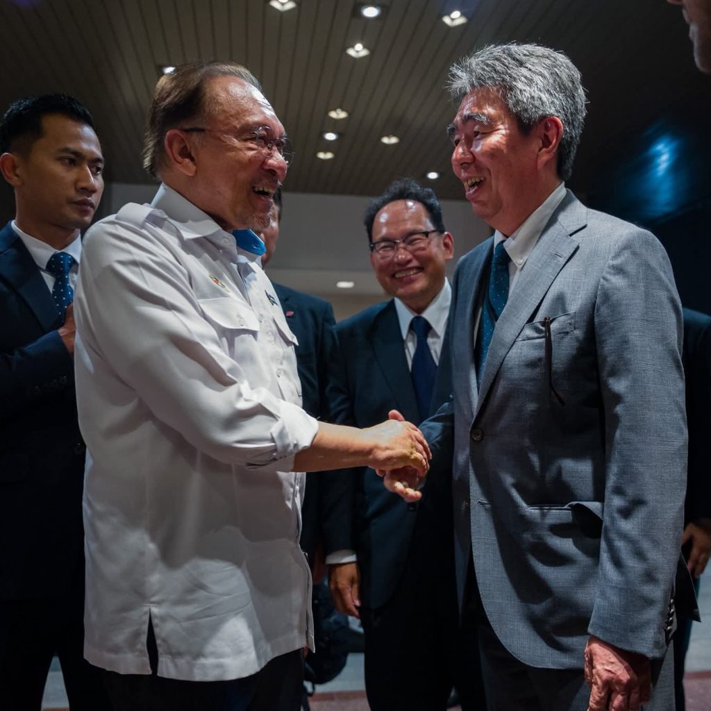 Anwar tiba di Tokyo untuk lawatan rasmi 3 hari