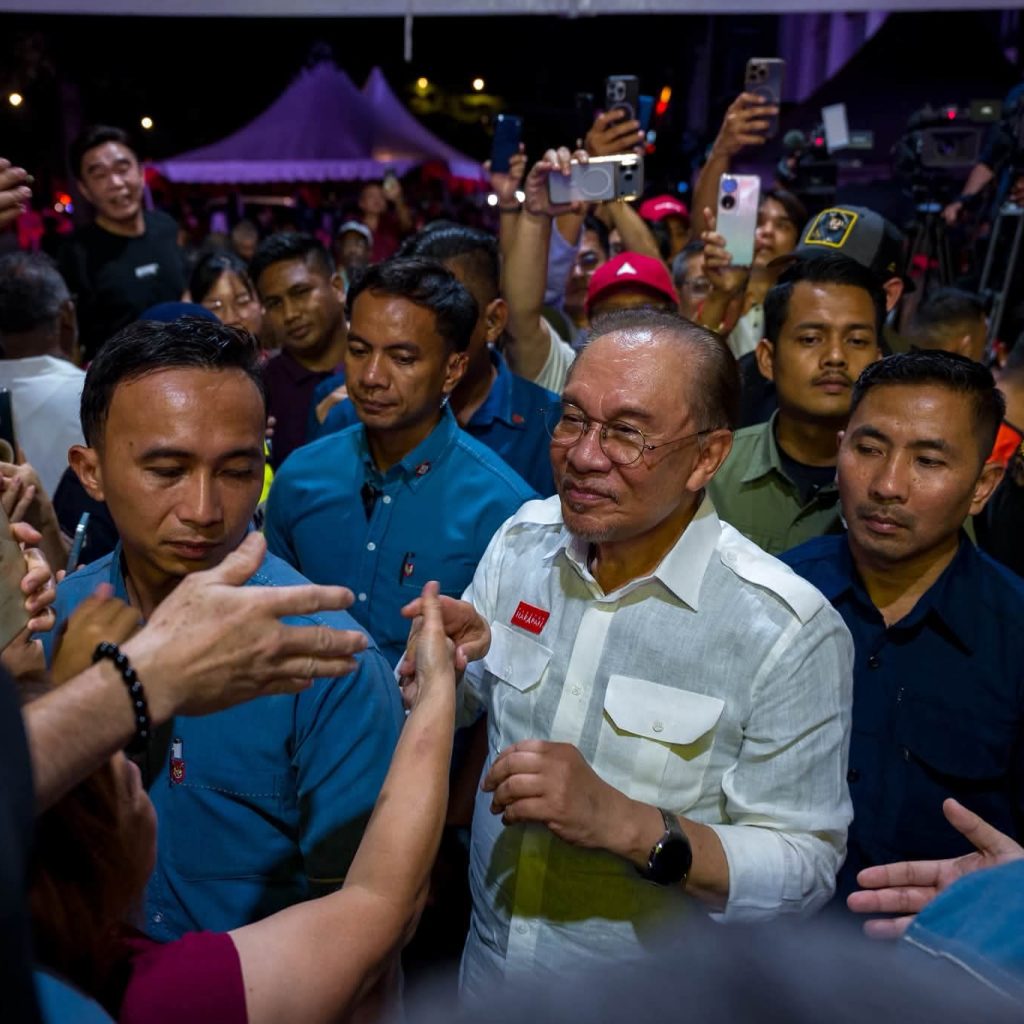 Anwar ucap tahniah kepada BN, komited agenda pembangunan Johor
