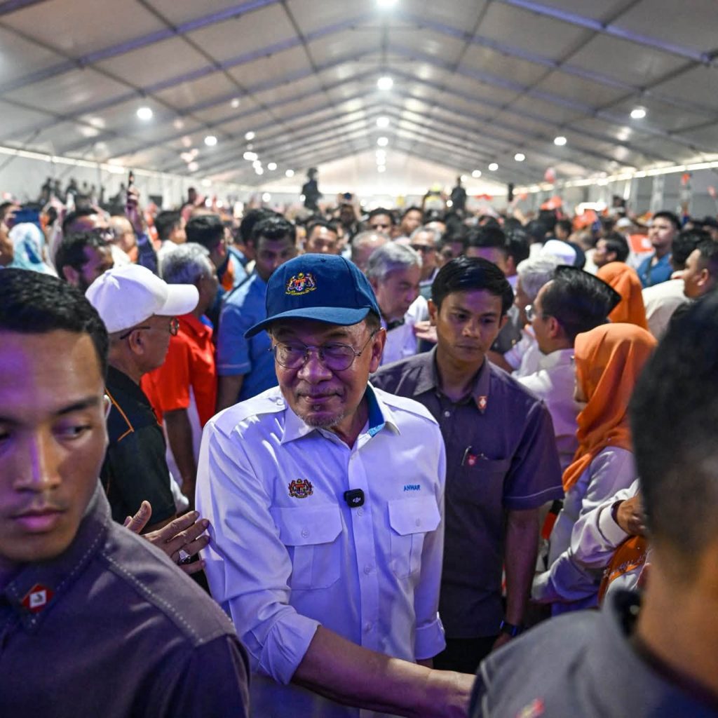 Anwar puji MB Pahang jaga hubungan baik dengan Putrajaya