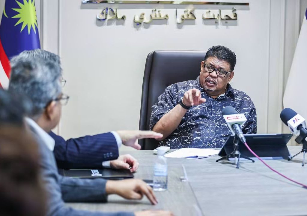 Bakal ‘pasangan hidup’ kena terima BN tanding 21 kerusi